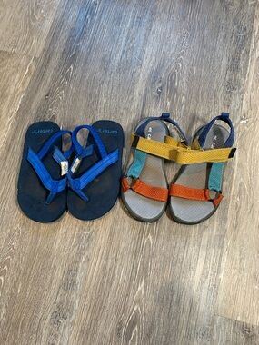 Carter's Navy Blue Flip Flops & Multicolor Strap Sandals